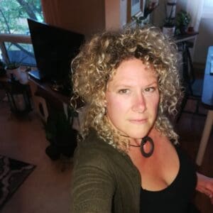 Deena Thomson